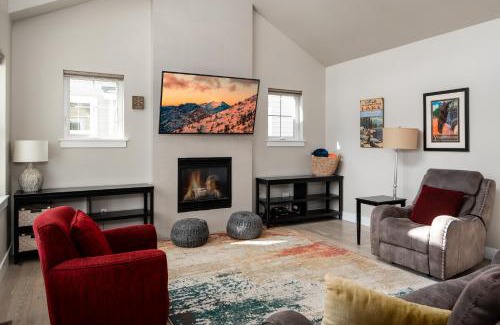 Bozeman Casa | Southbridge Cottage: Cozy and Modern Home