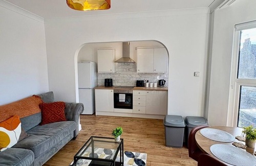 Southend-on-Sea Apartamento | Southchurch Suites - The Walnut