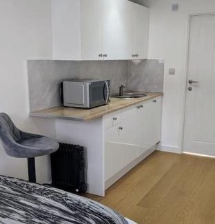 Southend-on-Sea Apartamento | Southend Airport Ground Floor Studio, with parking