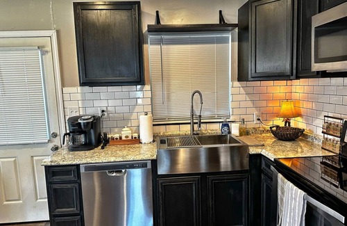 Newnan Casa | Southern Blue Skies
