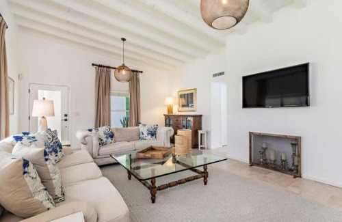 Southside Casa | Southern Breeze