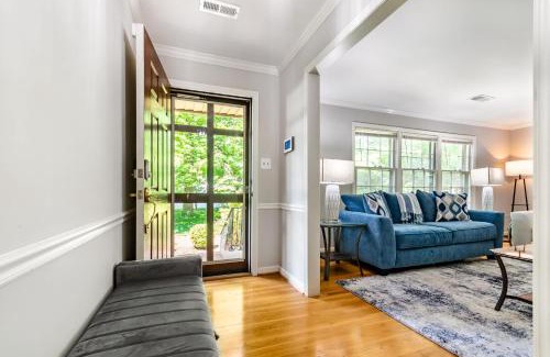 Greensboro Casa | Southern Charm 2BR Greensboro Nest