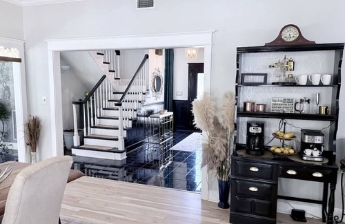 Fairhope Casa | Southern Charm Estate Min From Shopping Beaches
