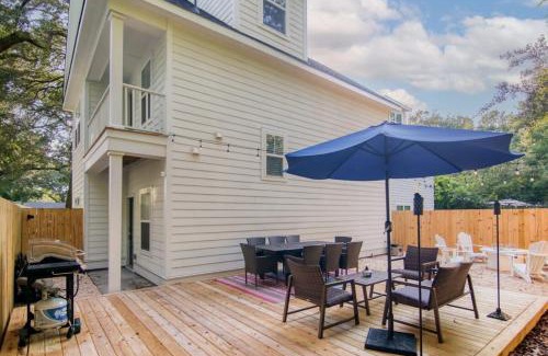 Mount Pleasant Casa | Southern Charming NEW Home Mins to Beach & Dwntn