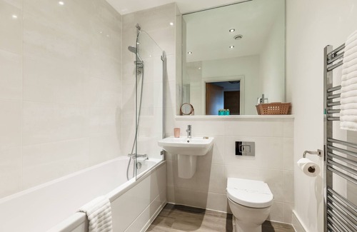 Hamworthy Apartamento | Southern Comfort - an apartment that sleeps 4 guests in 2 bedrooms