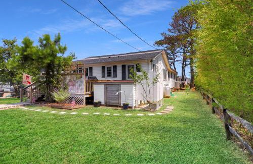 Piney Island Casa | Southern Exposure - Waterfront with boat dock!