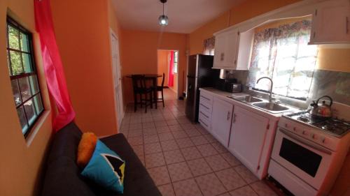 Laborie Apartamento | Southern Haven Beach House