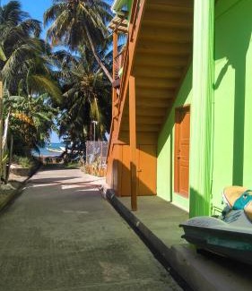 Laborie Apartamento | Southern Haven Beach House