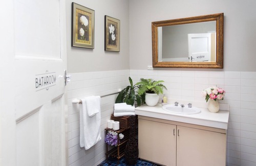 Goulburn Hotel | Southern Railway Hotel Goulburn