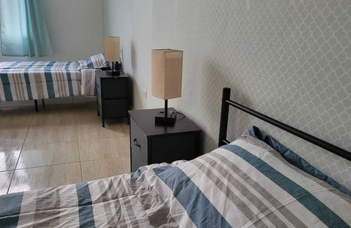 Whitehouse Cabina | SouthSea Park Retirement Resort