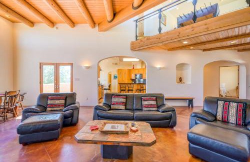 Ranchos De Taos Casa | Southwest Stunner