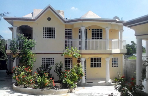Tabarre Apartamento | Casa de recuerdos (1 habitación aparte)