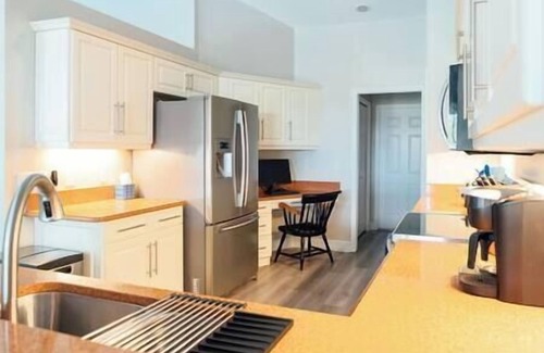 Crown Pointe Casa | Sovanita House Naples, FL with private heated pool