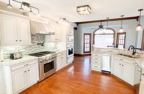 Chillicothe Casa | Sovereign Summerhill- With a pool & Hot Tub