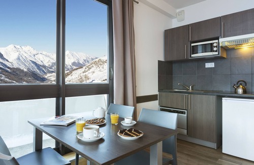 Les Menuires Apartamento | SOWELL RÉSIDENCES Crêt Voland