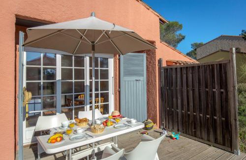 Boulouris-sur-Mer Complejo | SOWELL RESIDENCES Chênes Verts