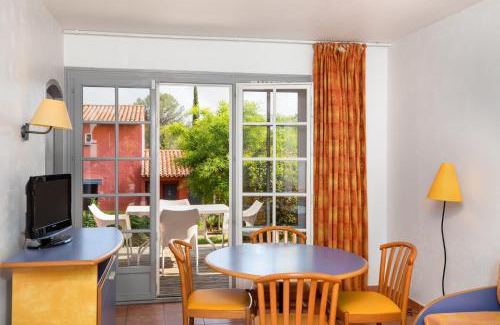 Boulouris-sur-Mer Complejo | SOWELL RESIDENCES Chênes Verts