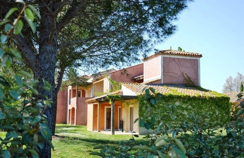 Arles Apartamento | SOWELL RESIDENCES Les Hameaux