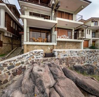 Sozopol Villa | Sozopol Seaside Villa