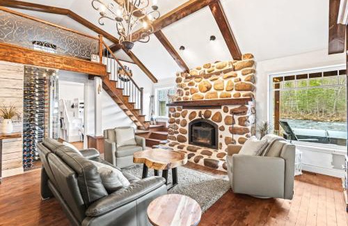 Saint-Brigitte-de-Laval Chalet De Esquí | Spa and river - Le Riverain