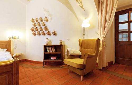 Plzen Cama Y Desayuno | Spa Beerland - At The Golden Lamb