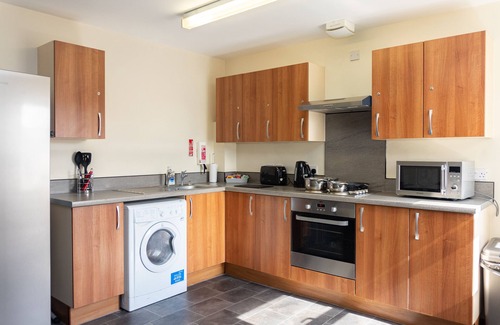 Cheltenham Apartamento | Spa Court