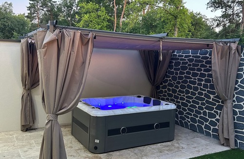 Mont-pres-Chambord Casa | SPA HOME 2025