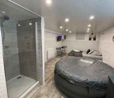Saint-Germain-les-Corbeil Apartamento | SPA L'angelus