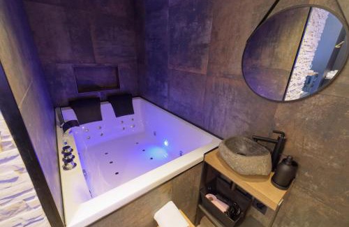 Aulnat Apartamento | Spa & Love - Balnéo - Queen size - Cocooning