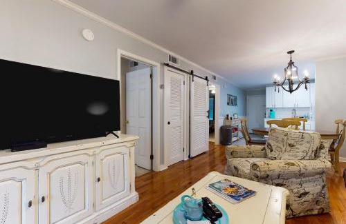 Palmetto Dunes Villa | Spa on Port Royal Sound 1123