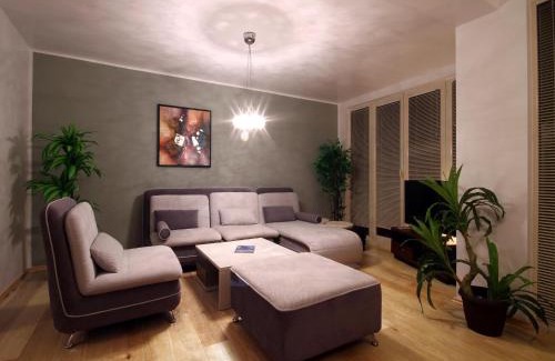 Becici Complejo | Spa Resort Bečići