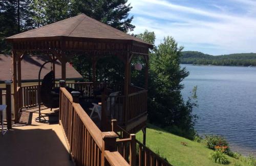 Amherst Chalet De Esquí | Spa & Waterfront - Chalet le Colibri