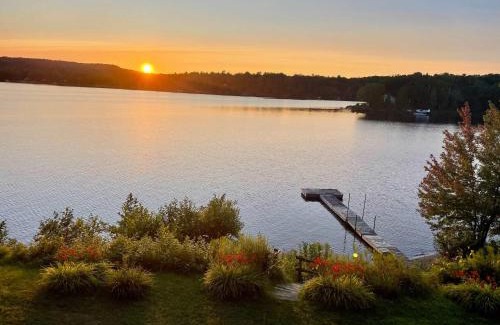 Amherst Chalet De Esquí | Spa & Waterfront - Chalet le Colibri