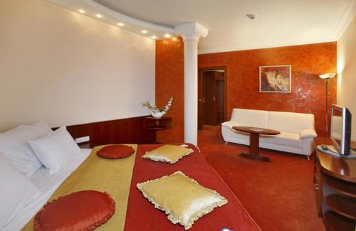 Marianske Lazne Hotel | Spa & Wellness Hotel Olympia Marienbad