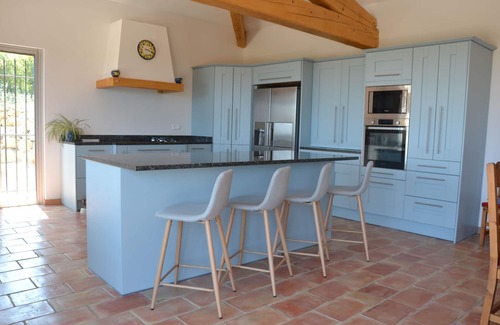 La Grand-Chile Villa | Amplio y relajante - Vistas, a 5 minutos de Valbonne, aire acondicionado
