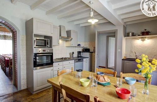 Saint-Didier-sur-Rochefort Cabaña | Casa rural renovada: 6 habitaciones, terraza y jardín en Saint-Didier-sur-Rochefort