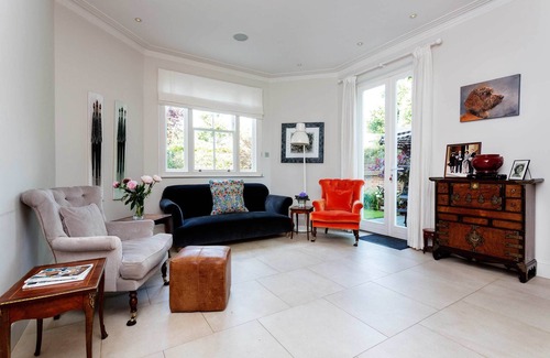 St. Helen's Casa | Elegante 5BR con hermoso jardín en Notting Hill, minutos de Portobello Road, por Veeve