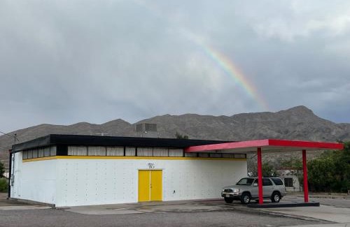 Truth or Consequences Casa | SPACE CASTLE: a 1950s Gas Station transformed into an Art Themed Wonderland