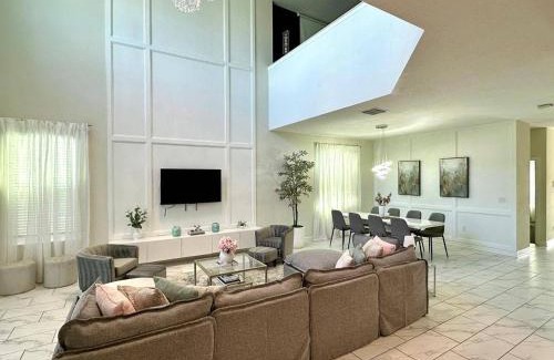 Four Corners Casa | Space comfort and an incredible location 831