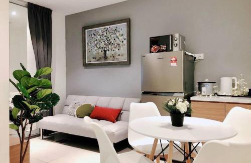 Kampung Sembulan Baru Apartamento | Space Grey/Opposite IMAGO/KK City Center