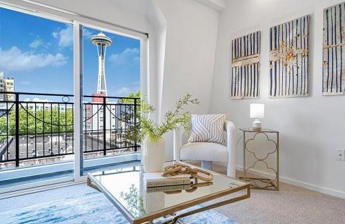Belltown Apartamento | Space Needle Views from Living room & Walk to Everything
