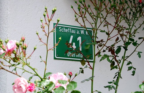 Scheffau am Wilden Kaiser Apartamento | Spacious vacation apartment with fireplace + children's play corner, 10 + 2 persons
