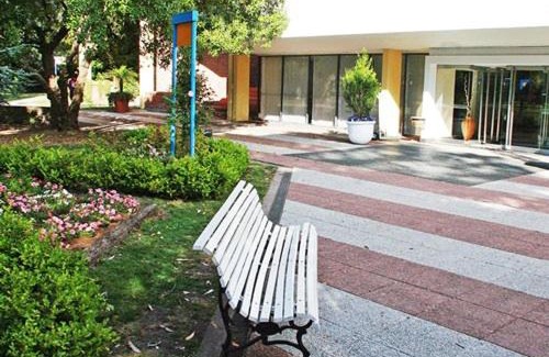Mar del Plata Apartamento | Spacicous Resort-Style Condos in Pretty Town of Chapadmalal