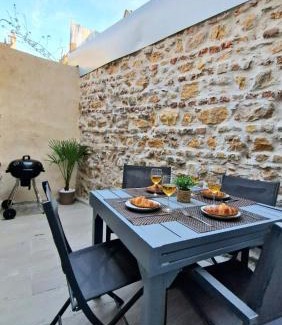Boulogne-Centre Casa | Spacieuce maison proche de Nausicaa, gare et remparts, 3 chambres, Free Parking, Netflix, Primes Video, Free Wifi