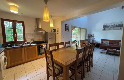 Brantome-en-Perigord Casa | Spacieuse maison Brantome ,10 pers, Jardin, BBQ, Parking couvert