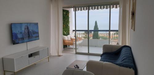Roquebrune-Cap-Martin Apartamento | Spacieux 3 pièces rénové avec terrasse et vue mer entre Monaco et Menton
