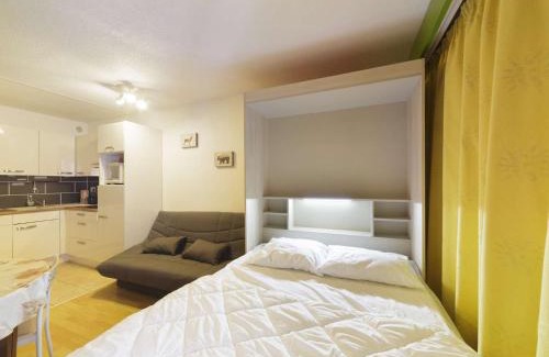 Eaux-Bonnes Apartamento | Spacieux appart 6 pers avec loggia à Gourette - FR-1-400-127