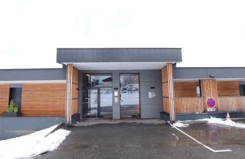 Evian-les-Bains Apartamento | Spacieux appartement 4 pers avec balcon, wifi et animaux admis - FR-1-498-101