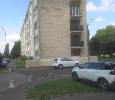 Beauvais Apartamento | Spacieux appartement 4 pieces
