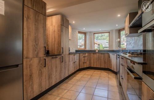 Champagny-en-Vanoise Chalet De Esquí | Spacieux Chalet 19pers, Piscine, Jacuzzi, Sauna & Salle de Jeux